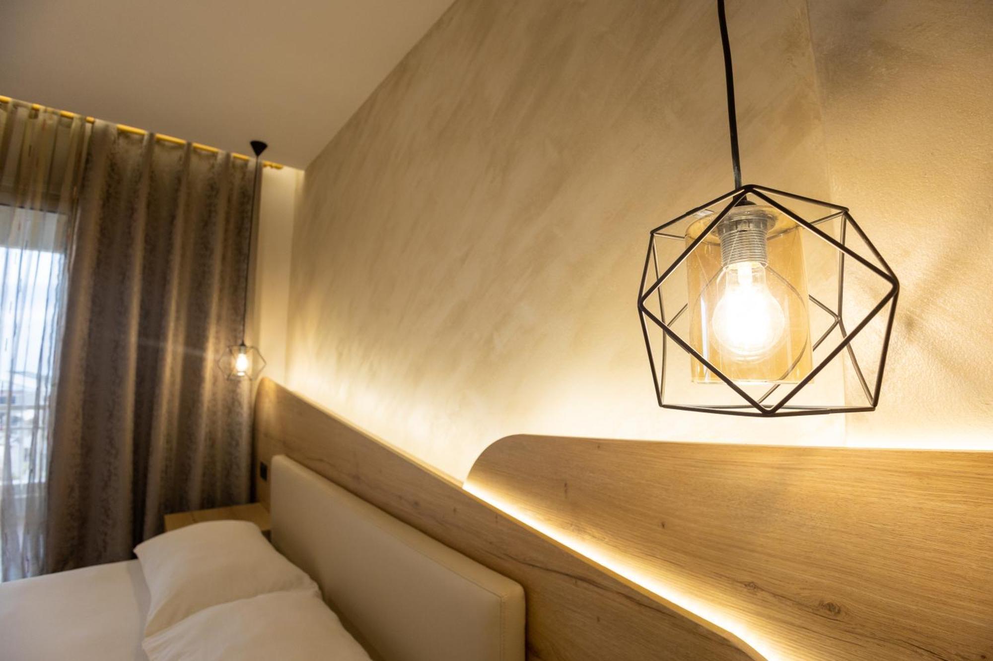 Hotel Klebrido Durrës 外观 照片